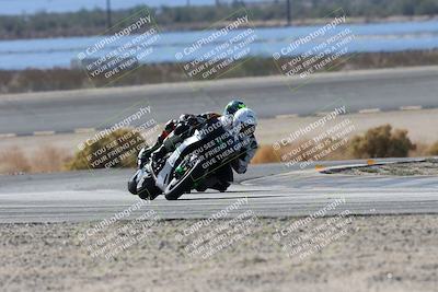 media/Nov-16-2025-Race Pace (Sun) [[8c5fa54630]]/Verified Riders/3-Turn 14 (1045am)/